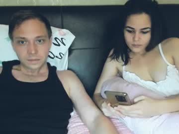 couple Lovely Sex Cam Girls Love To Fuck with creamshow