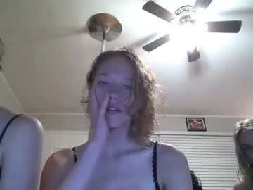 girl Lovely Sex Cam Girls Love To Fuck with makeucrybby111