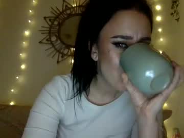 girl Lovely Sex Cam Girls Love To Fuck with xyourlilslutx