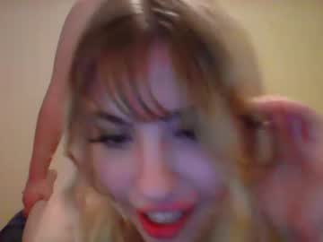 couple Lovely Sex Cam Girls Love To Fuck with whitewillowpatch