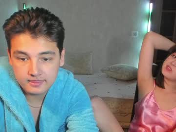 couple Lovely Sex Cam Girls Love To Fuck with liisiyang