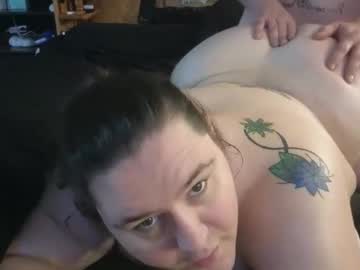 couple Lovely Sex Cam Girls Love To Fuck with mzjuicybootay2169