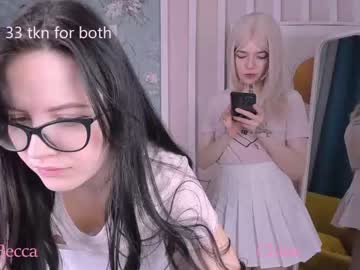 couple Lovely Sex Cam Girls Love To Fuck with nikki_ki