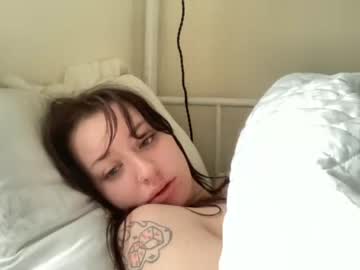 girl Lovely Sex Cam Girls Love To Fuck with twinklingsiren
