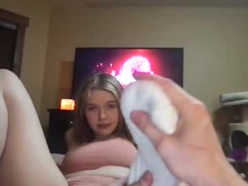 couple Lovely Sex Cam Girls Love To Fuck with hotdaddyandbabygirl