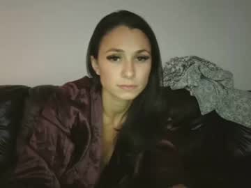 couple Lovely Sex Cam Girls Love To Fuck with bigdickthicktits