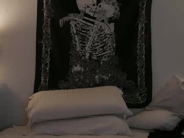 couple Lovely Sex Cam Girls Love To Fuck with themysteriousgoths