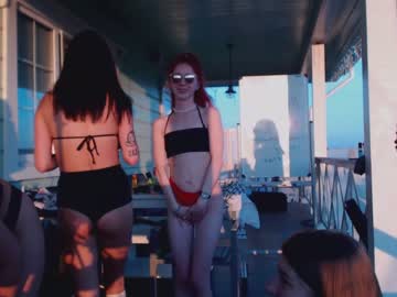 couple Lovely Sex Cam Girls Love To Fuck with katie_fly