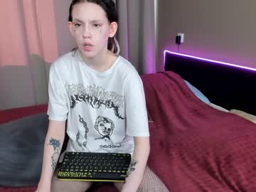 couple Lovely Sex Cam Girls Love To Fuck with kellytimmy69