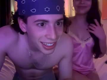 couple Lovely Sex Cam Girls Love To Fuck with yaraandleo