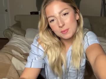 girl Lovely Sex Cam Girls Love To Fuck with official_ellieanne
