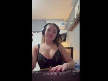 girl Lovely Sex Cam Girls Love To Fuck with eemilyyyy19