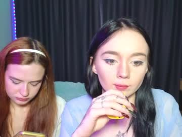 couple Lovely Sex Cam Girls Love To Fuck with girls_with_paws